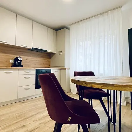 Cozy Apartmán Kluž